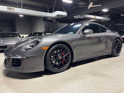 Used 2015 Porsche 911 Carrera S image 2