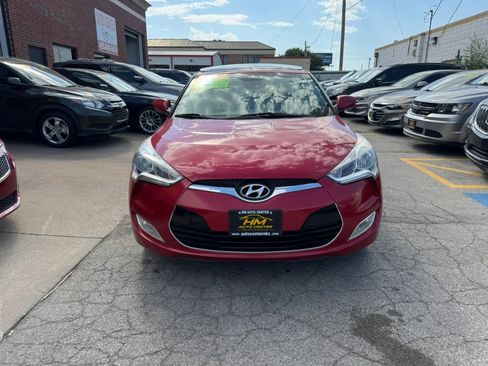 Used 2016 Hyundai Veloster w/ Option Group 02 FWD image 21