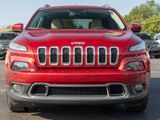 Used 2017 Jeep Cherokee Limited image 2