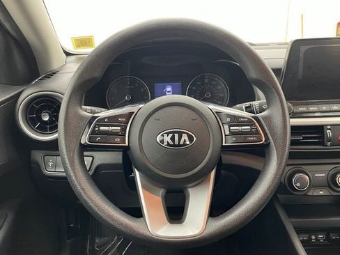 Used 2020 Kia Forte LXS image 9