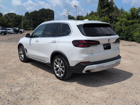 Used 2026 BMW X5 sDrive40i RWD image 3