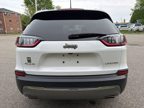 Used 2019 Jeep Cherokee Limited AWD/4WD image 4