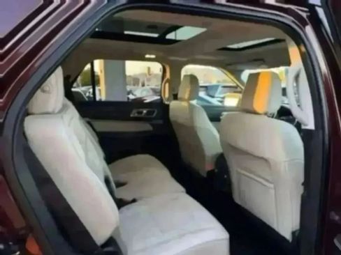 Used 2019 Ford Explorer Platinum AWD/4WD image 20