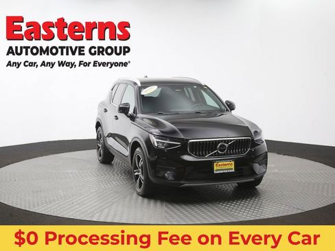 Used 2024 Volvo XC40 B5 Core AWD/4WD image 51