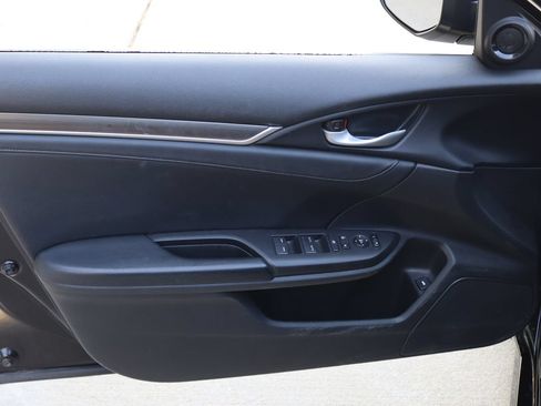 Used 2021 Honda Civic EX-L image 18