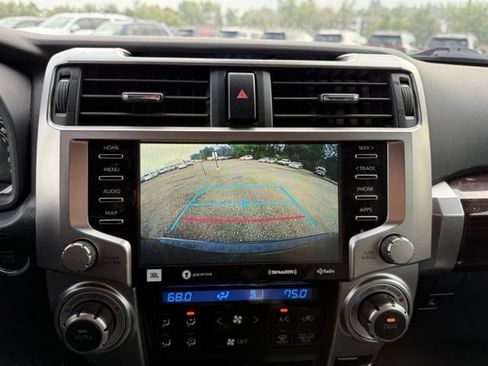 Used 2021 Toyota 4Runner Limited AWD/4WD image 21