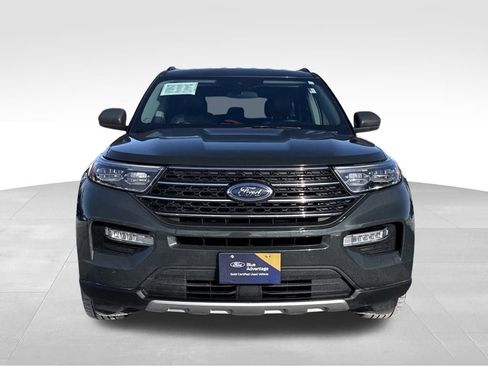 Certified 2023 Ford Explorer XLT w/ Equipment Group 202A image 4