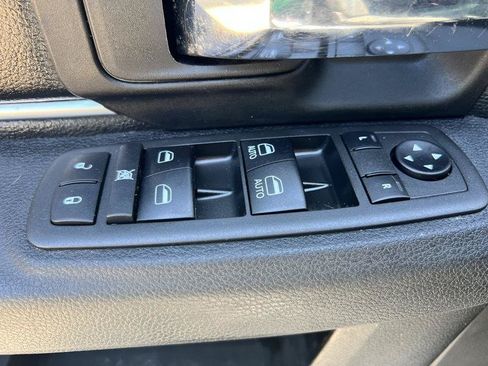 Used 2021 RAM 1500 Warlock AWD/4WD image 6