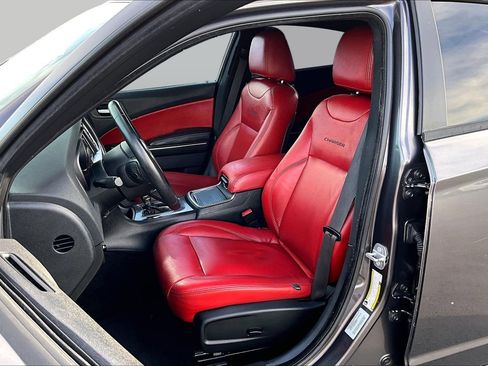 Used 2015 Dodge Charger SE w/ Popular Equipment Group image 23