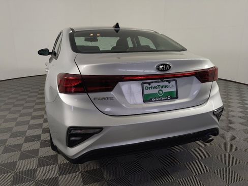 Used 2021 Kia Forte LXS FWD image 13