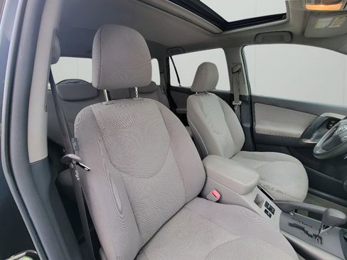 Used 2011 Toyota RAV4 2WD w/ Upgrade Value Pkg image 30