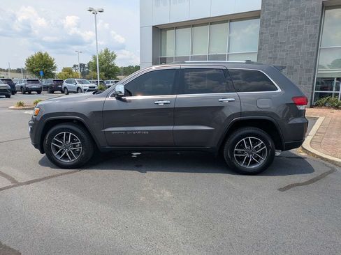 Used 2021 Jeep Grand Cherokee Limited AWD/4WD image 8