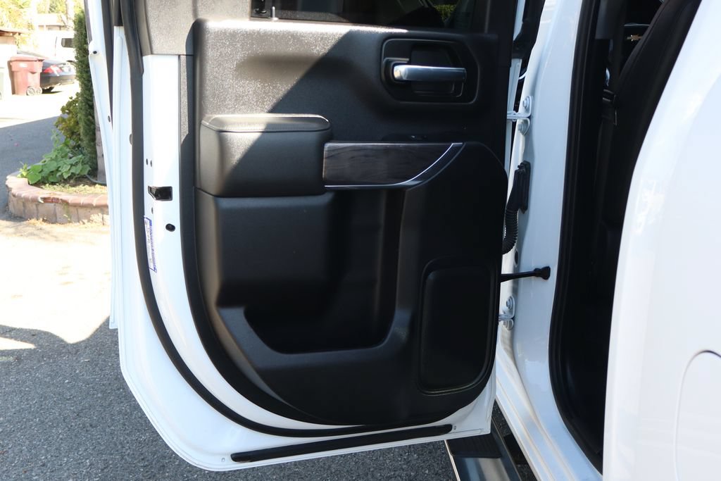 Used 2022 Chevrolet Silverado 2500 LTZ w/ Safety Package AWD/4WD image 44