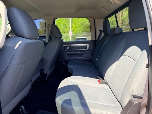 Used 2015 RAM 1500 Classic SLT w/ SLT Plus D←cor Group AWD/4WD image 20