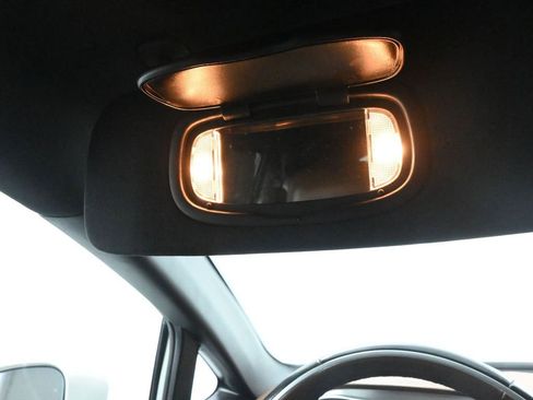 Used 2021 Chrysler Pacifica Limited w/ Premium & Safety Sphere Group image 19