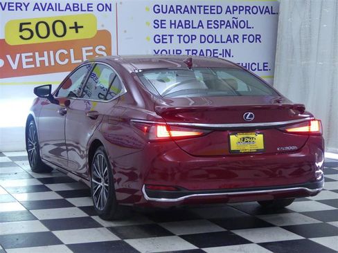 Used 2022 Lexus ES 300h w/ Premium Package image 5