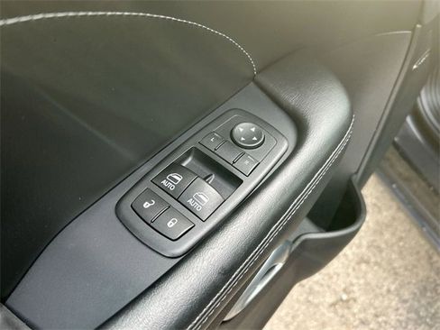 Used 2016 Dodge Challenger R/T Scat Pack image 24