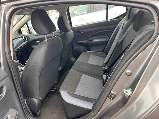 Used 2025 Nissan Versa SV FWD image 10