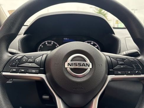 Used 2022 Nissan Altima 2.5 S image 18