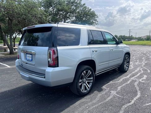 Used 2019 GMC Yukon Denali w/ Denali Ultimate Package RWD image 4