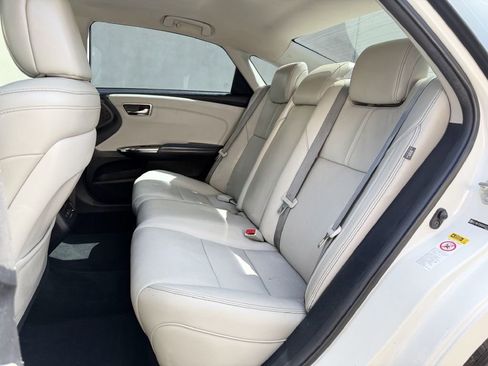 Used 2013 Toyota Avalon Limited FWD image 12