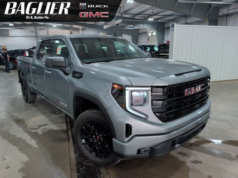 Used 2025 GMC Sierra 1500 Elevation AWD/4WD image 1