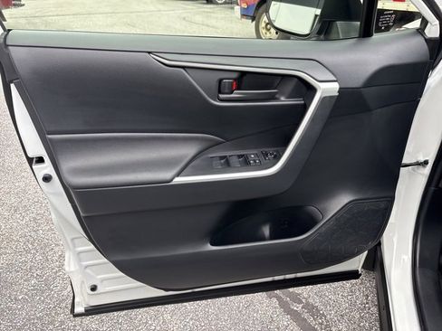 Used 2024 Toyota RAV4 LE image 15