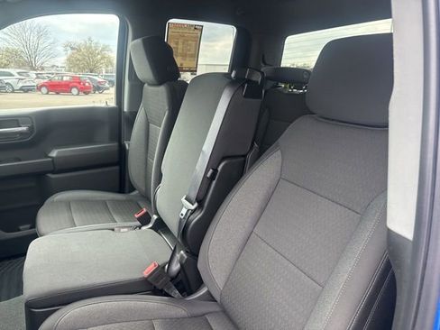Used 2025 Chevrolet Silverado 1500 Custom image 23