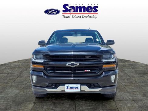 Used 2018 Chevrolet Silverado 1500 LT w/ Texas Edition AWD/4WD image 8