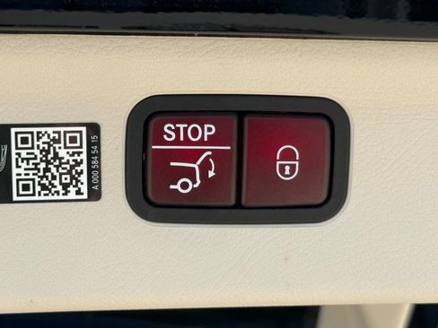 Used 2023 Mercedes-Benz EQS 450+ SUV image 17