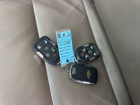 Used 2017 Chevrolet Tahoe LT w/ LT Signature Package image 39