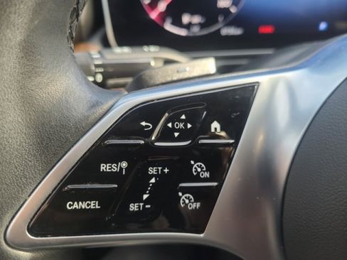Used 2023 Mercedes-Benz C 300 4MATIC Sedan image 27