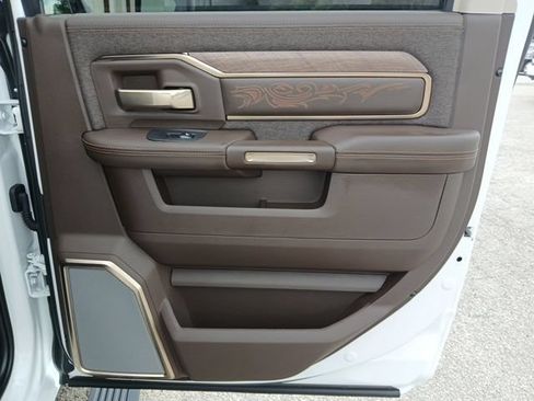 New 2026 RAM 3500 Longhorn AWD/4WD image 32