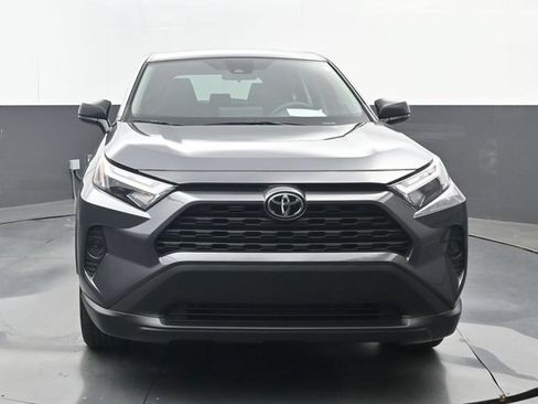 Used 2025 Toyota RAV4 LE FWD image 19