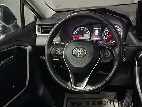 Used 2021 Toyota RAV4 XLE w/ Convenience Package AWD/4WD image 22