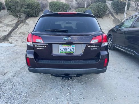 Used 2013 Subaru Outback 3.6R Limited w/ Special Appearance Pkg AWD/4WD image 8
