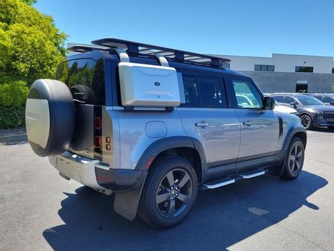 Used 2020 Land Rover Defender 110 AWD/4WD image 4