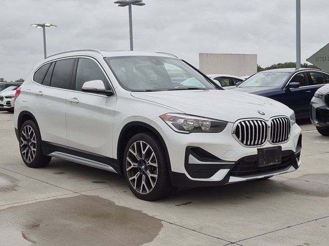Used 2021 BMW X1 xDrive28i w/ Convenience Package AWD/4WD image 3