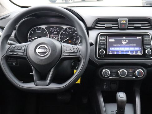 Used 2024 Nissan Versa S w/ S Plus Package image 13