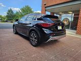 Used 2017 INFINITI QX30 Premium w/ Technology Package image 4