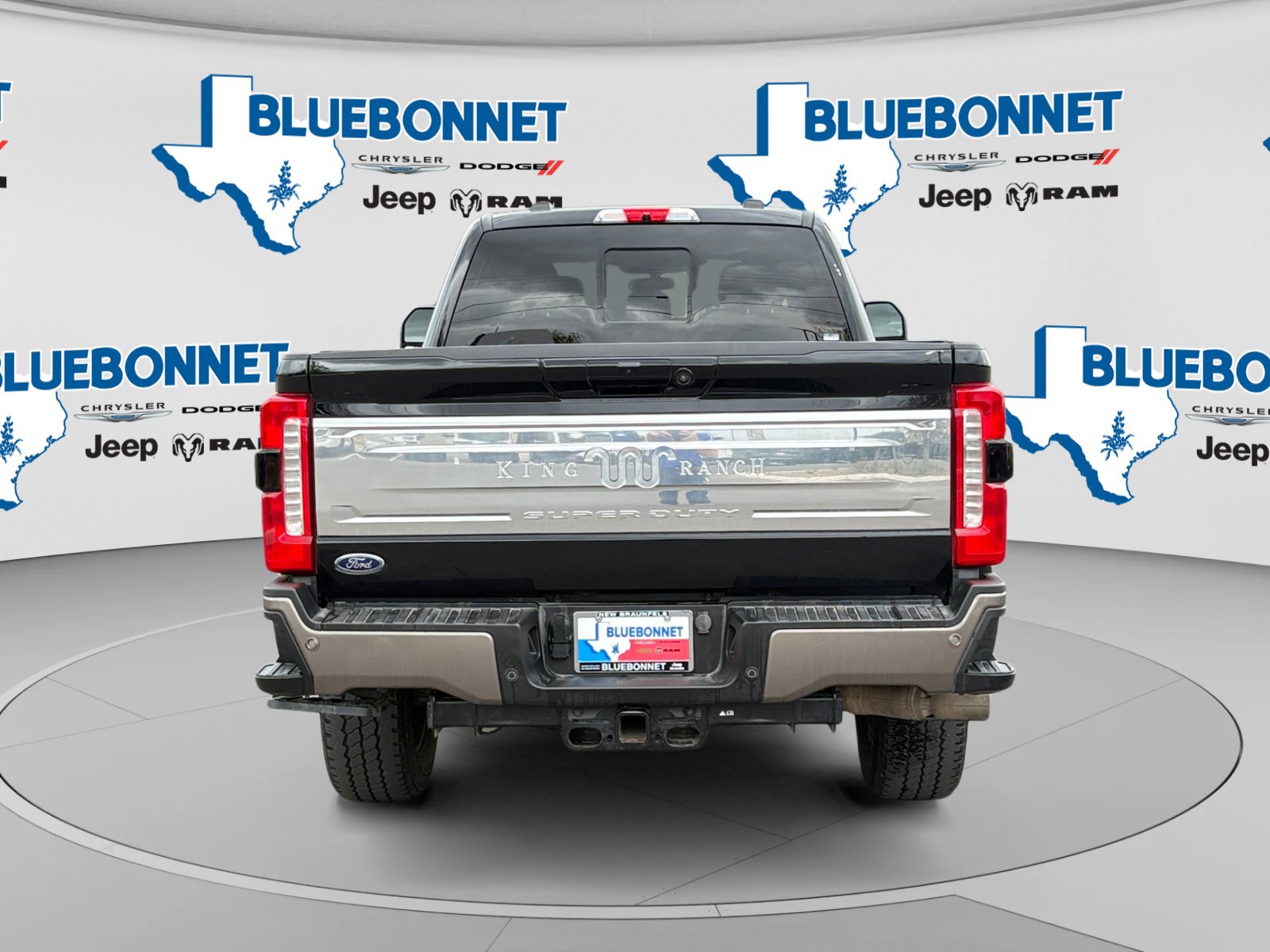 Used 2023 Ford F250 King Ranch AWD/4WD image 6