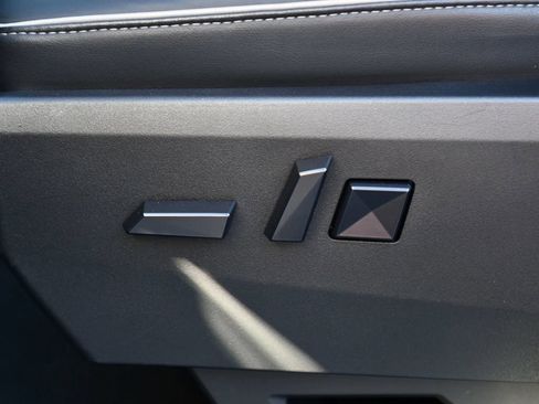 Used 2024 Tesla Cybertruck AWD Crew Cab image 15