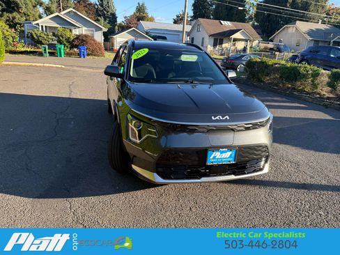 Used 2023 Kia Niro Wind image 12
