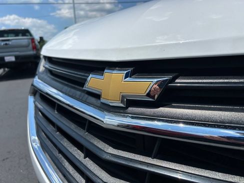 Used 2020 Chevrolet Equinox LS w/ LS Convenience Package AWD/4WD image 10