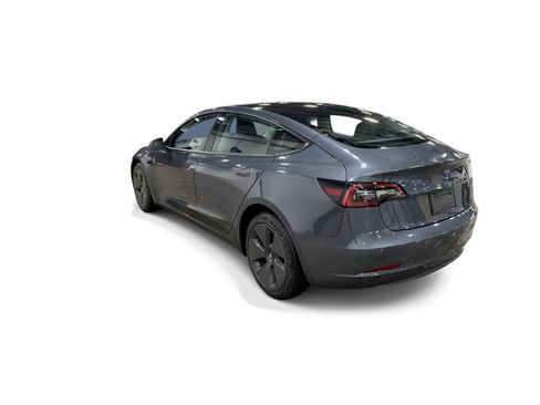 Certified 2023 Tesla Model 3 Standard Range RWD image 4