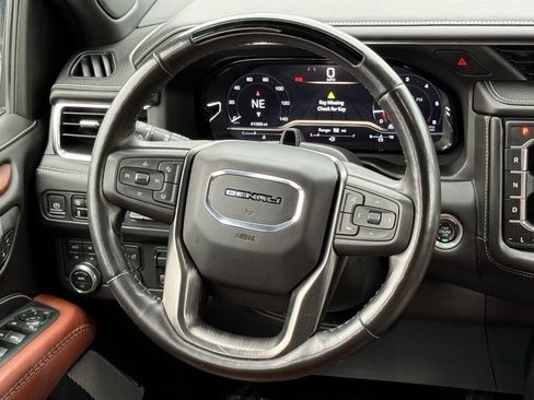 Used 2023 GMC Yukon Denali Ultimate w/ LPO, Floor Liner Package AWD/4WD image 34