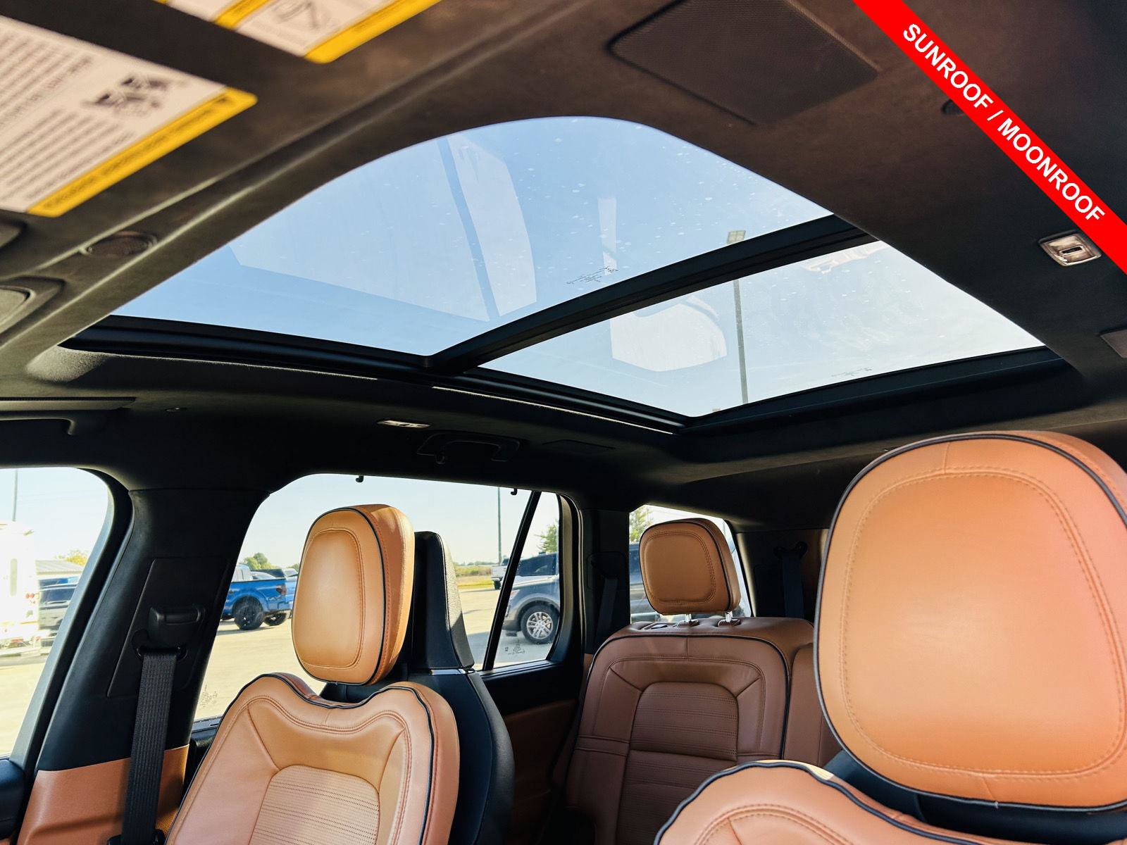 Used 2023 Lincoln Aviator Black Label w/ Jet Package AWD/4WD image 4