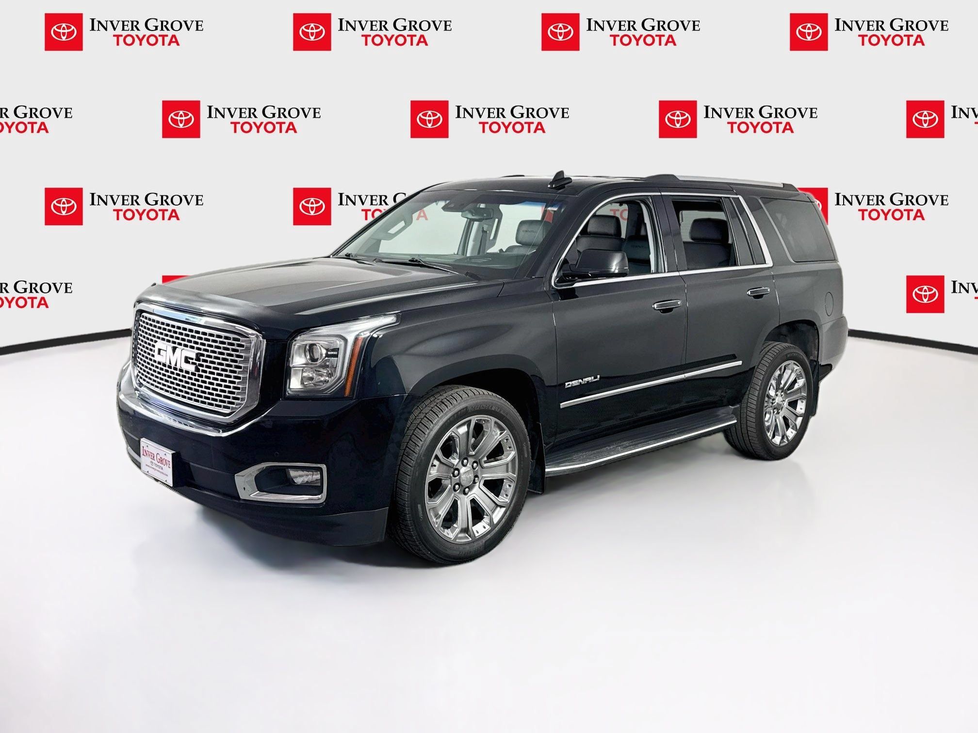 Used 2016 GMC Yukon Denali w/ Open Road Package AWD/4WD image 1