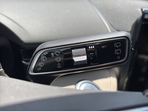 Used 2025 Lincoln Nautilus Premier AWD/4WD image 26