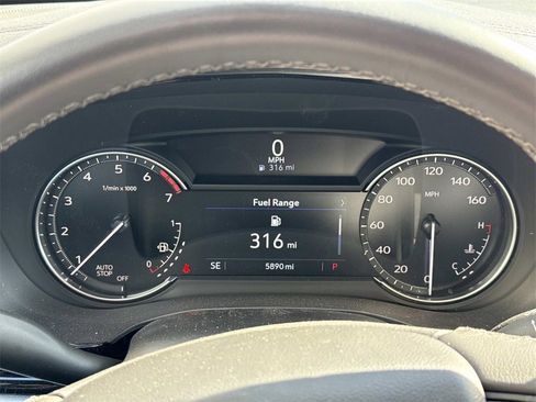 New 2025 Cadillac XT6 Luxury image 28